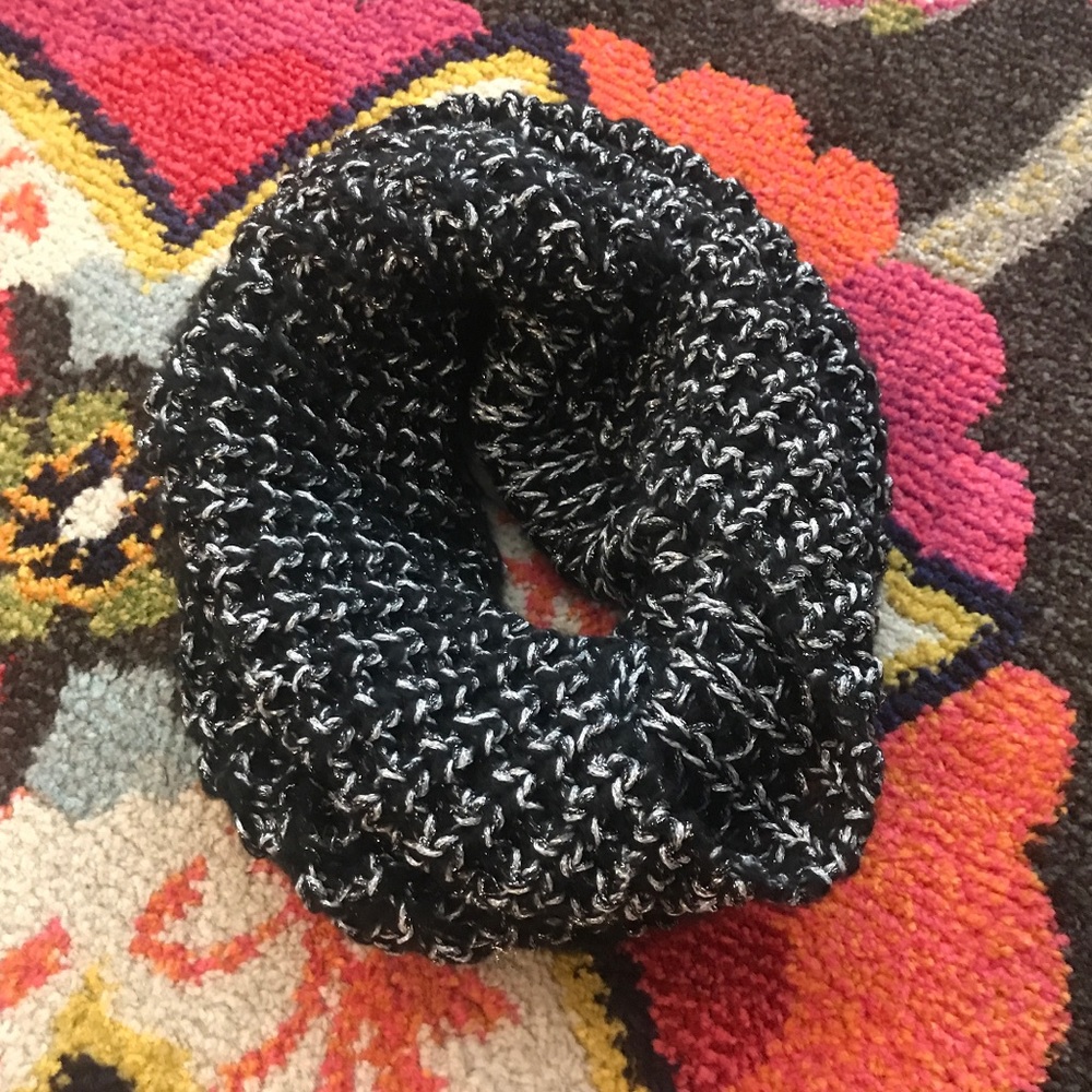 New Black and Silver Knit Infinity Scarf